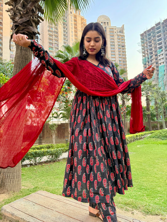 Black paisley anarkali gher set