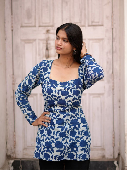 Aarya Blue Bloom Square Neck Cotton Kurti