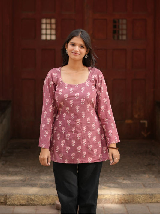 Noor Mauve Blossom Short Kurti
