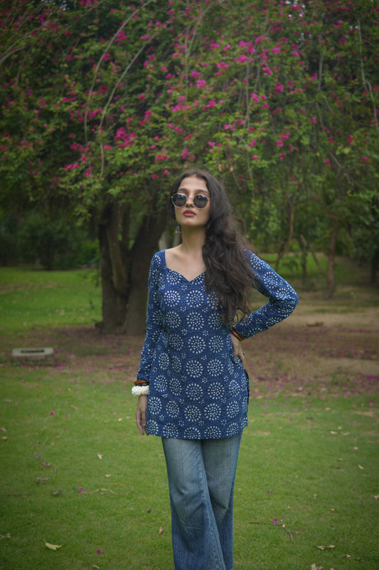 Indigo sweetheart neck kurti