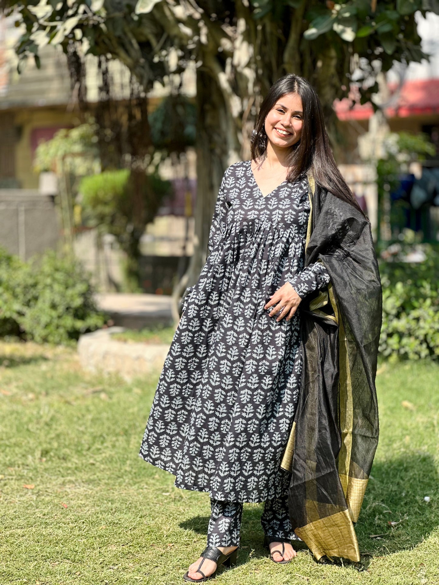 Veda three piece suit set