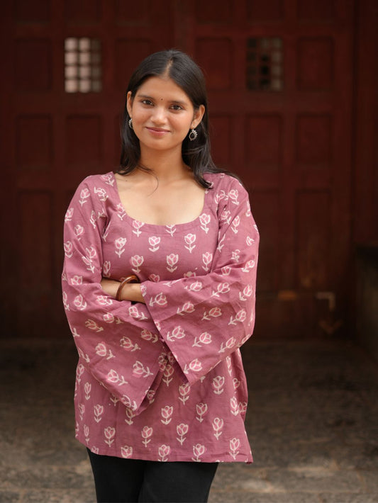 Noor Mauve Blossom Short Kurti