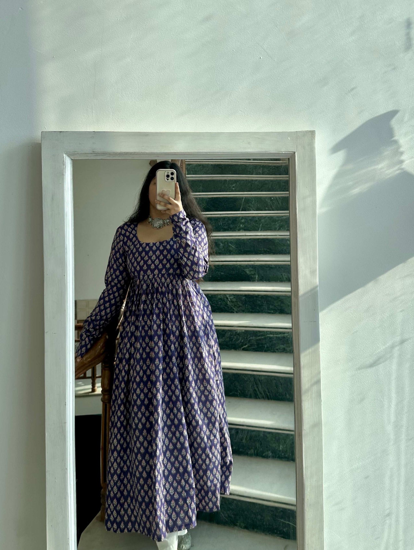 Gul kameez