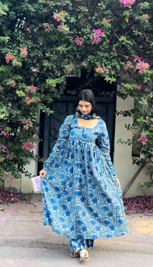 Ishani set