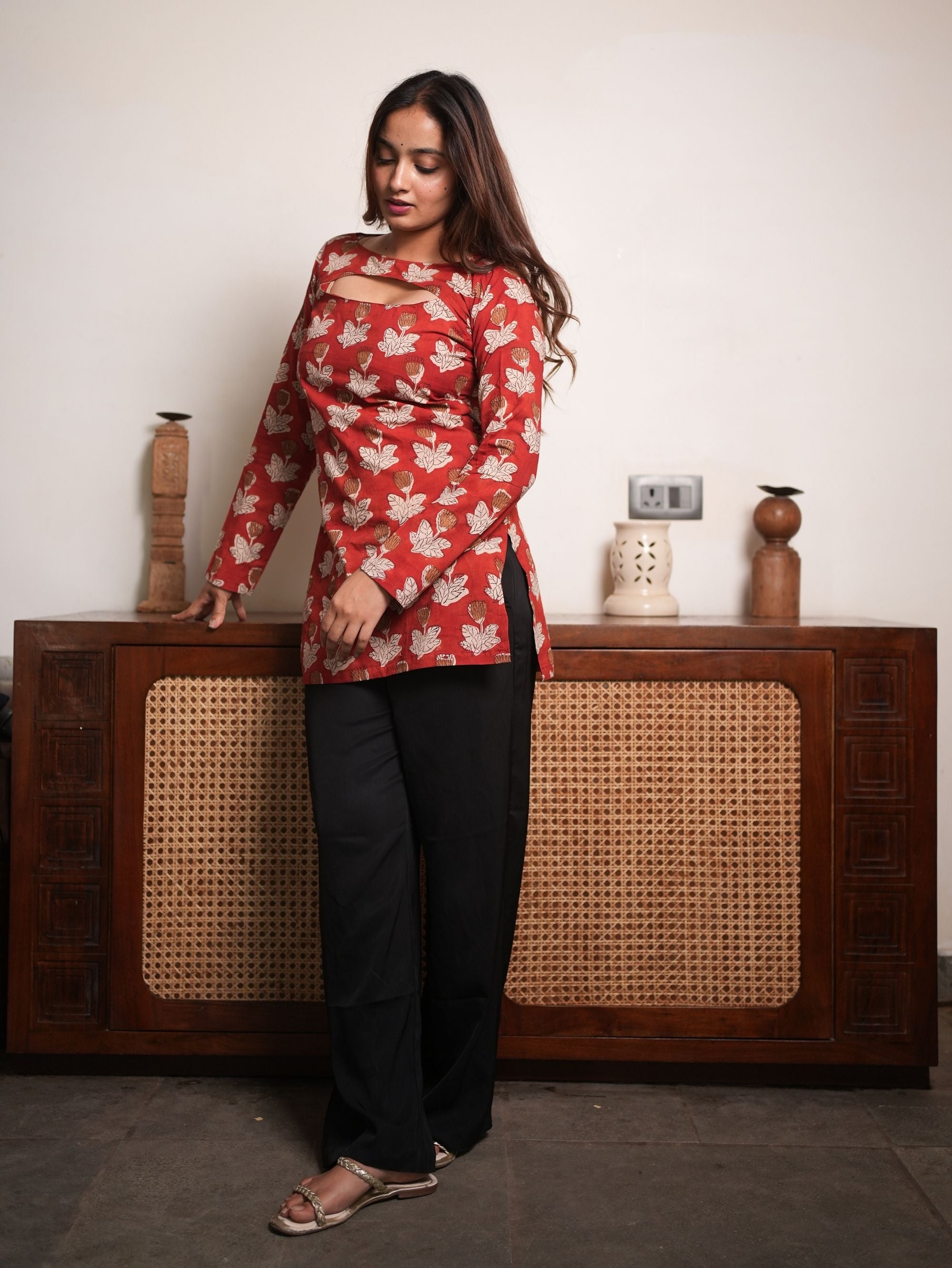 Coral Poetry Red Cotton Short Kurti with Convertible Neck