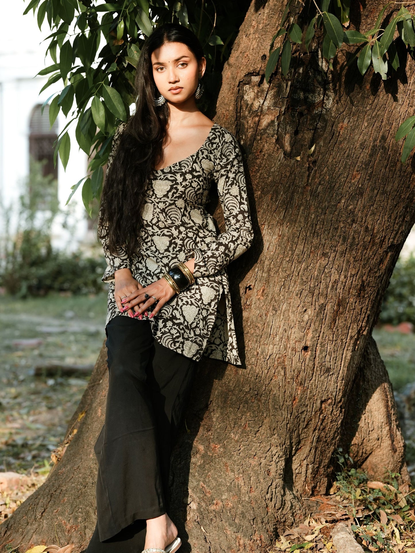 Ragini Black Handblock Sweetheart Neck Short Kurti