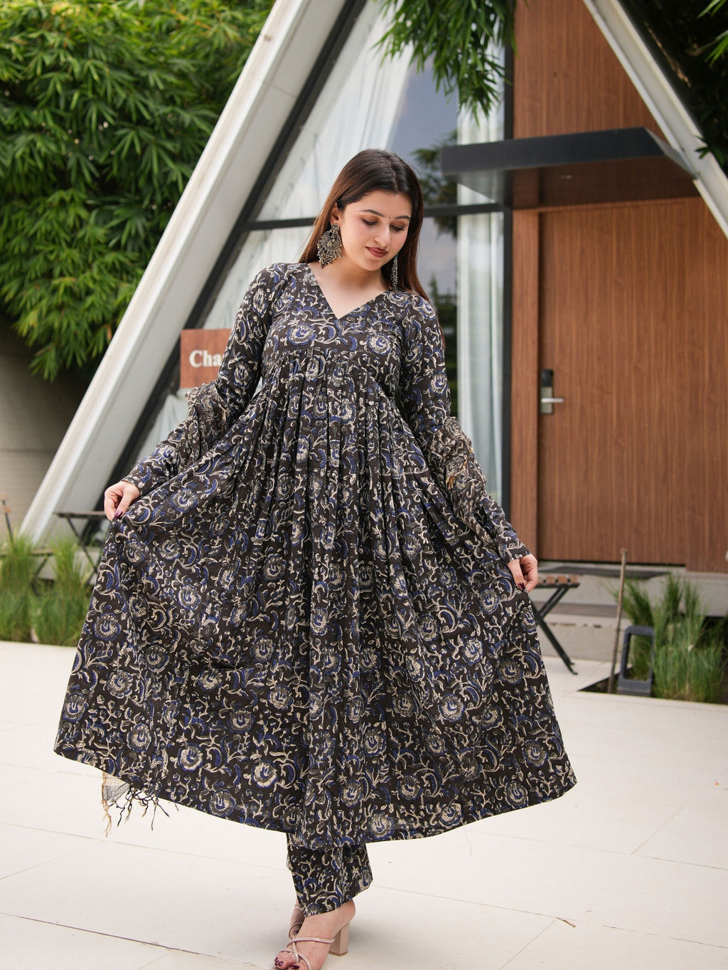 Manjari Black Three Piece Alia Cut Anarkali Set