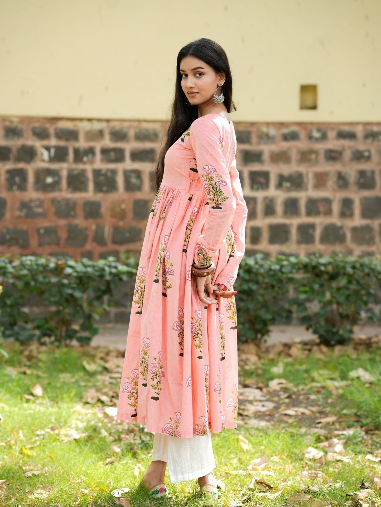 Rehmat Pink Cotton Anarkali Kameez with Floral Print