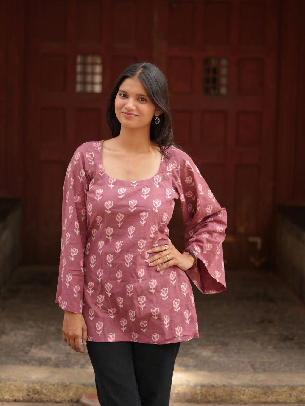 Noor Mauve Blossom Short Kurti