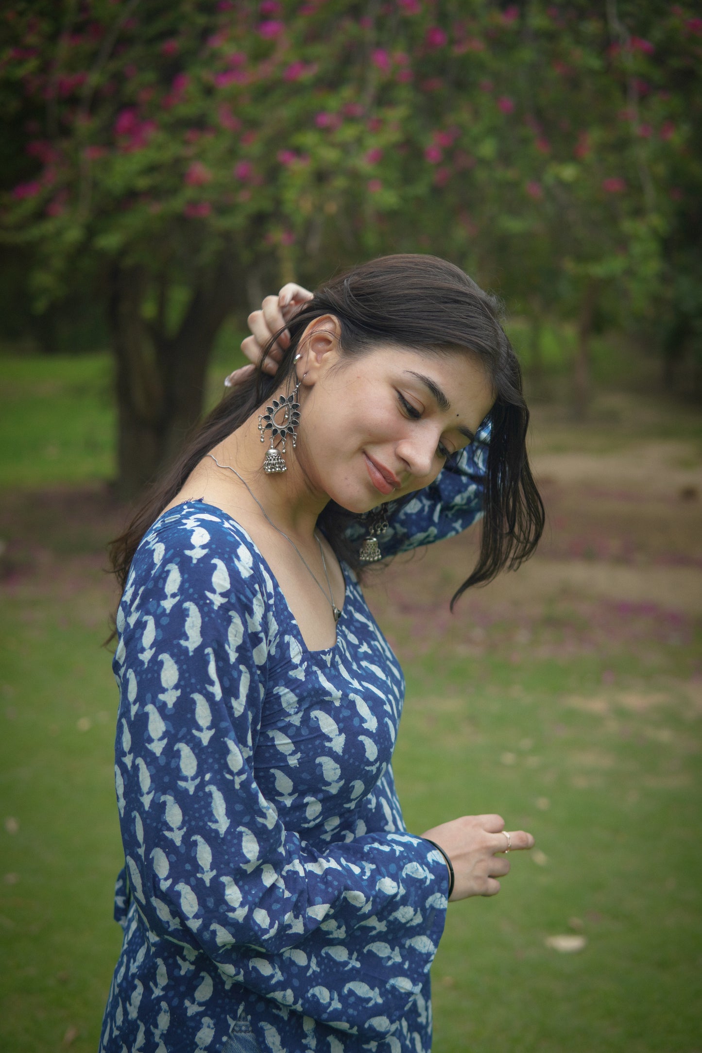 Tied back indigo bagru kurti