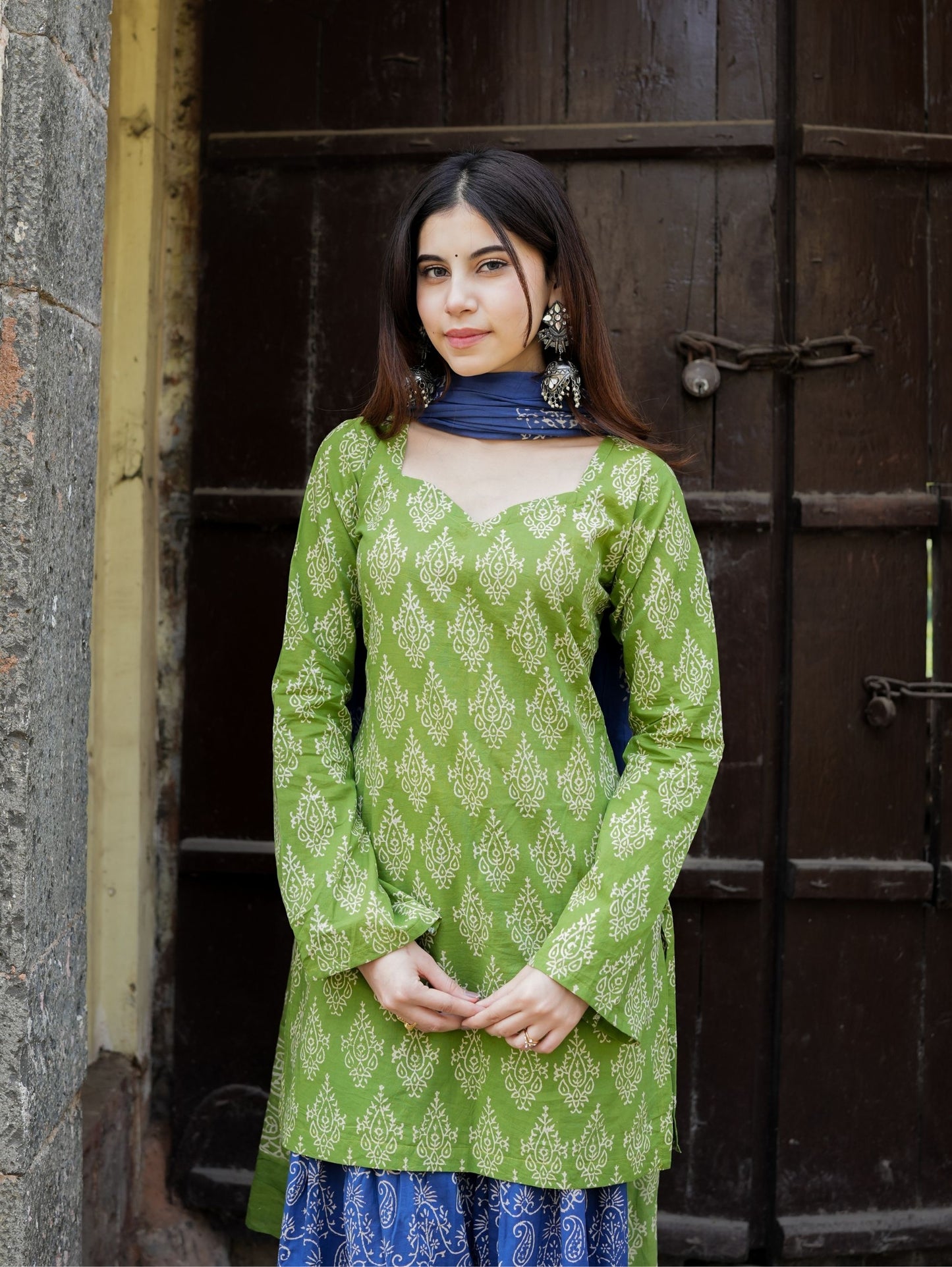 Suhani Green Blue Cotton Farshi Salwar Suit Set