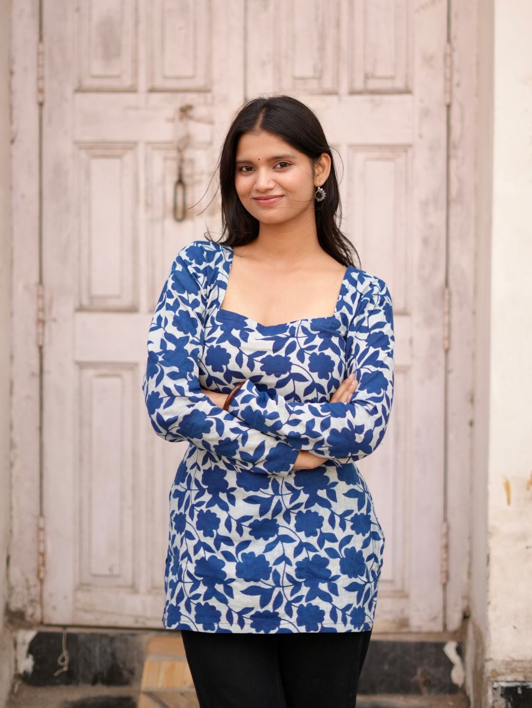 Aarya Blue Bloom Square Neck Cotton Kurti