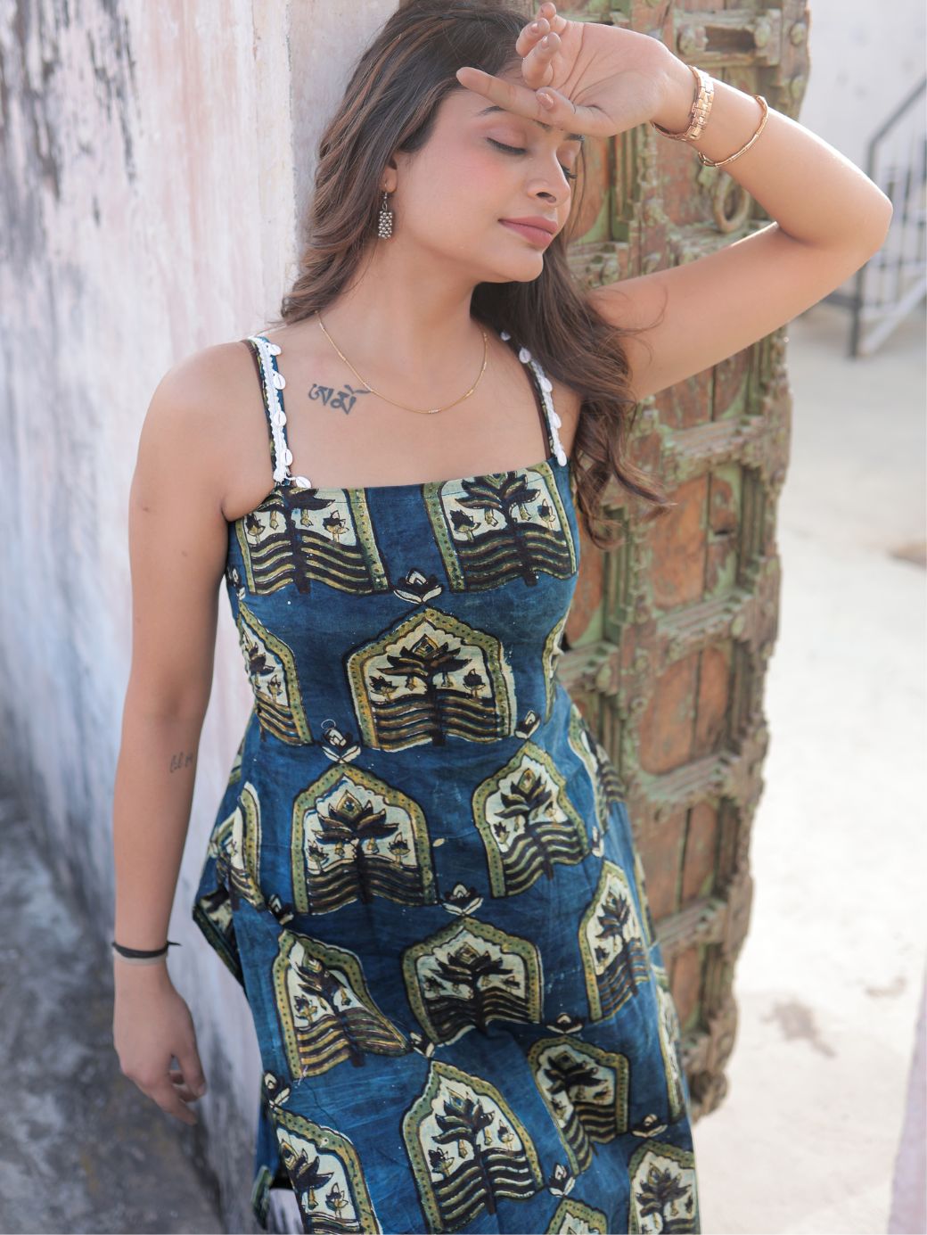 Khwaab Ajrakh Sleeveless Cotton Kameez