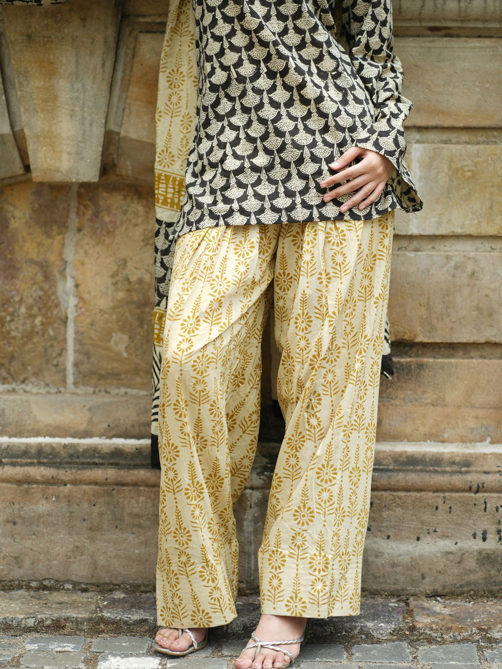Sifra Three Piece Farshi Set for Women - Black & Beige Handblock Cotton Suit Set with Dupatta