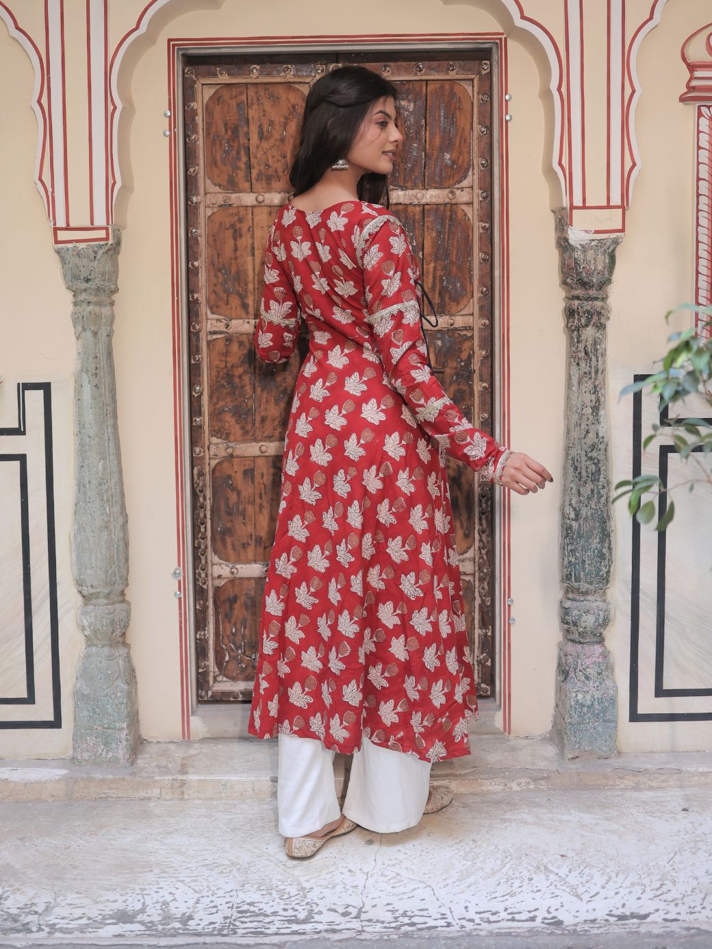 Rooh Naaz Kameez – Maroon Cotton Kurta