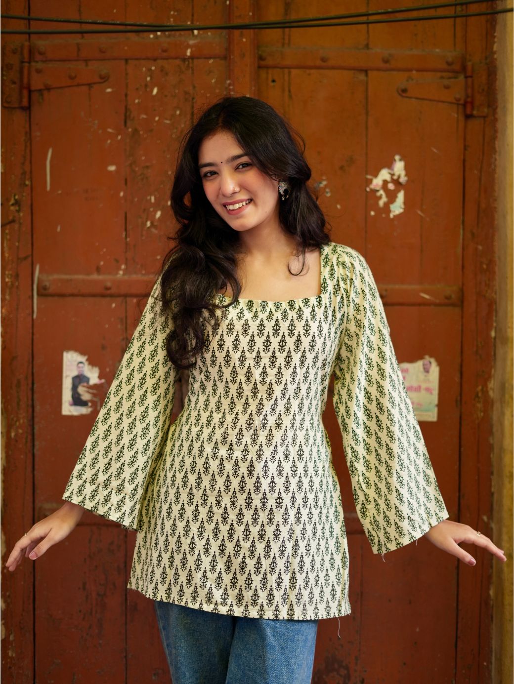 Amaira Square Neck Kurti