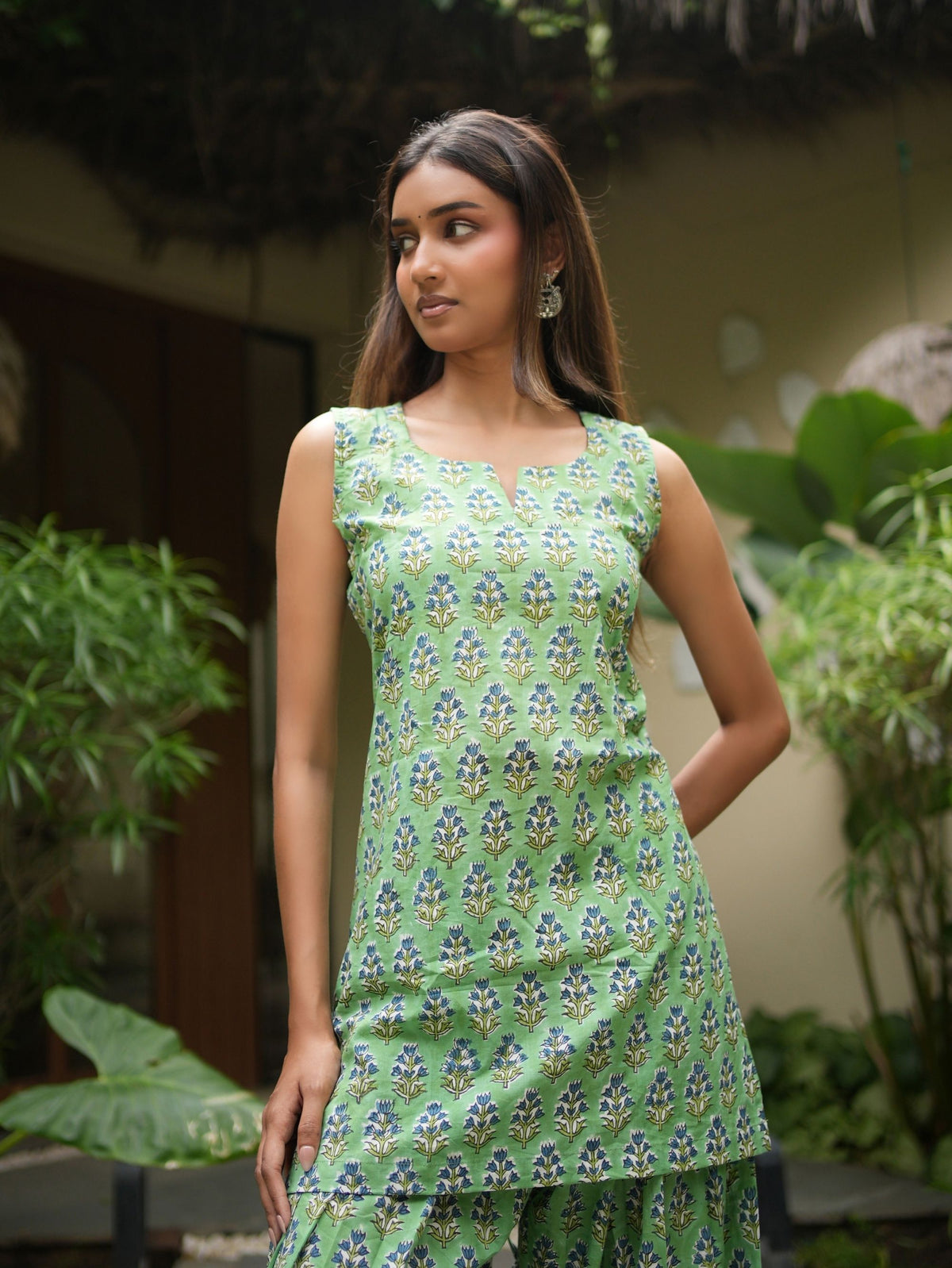Anam Green Two Piece Farshi Set