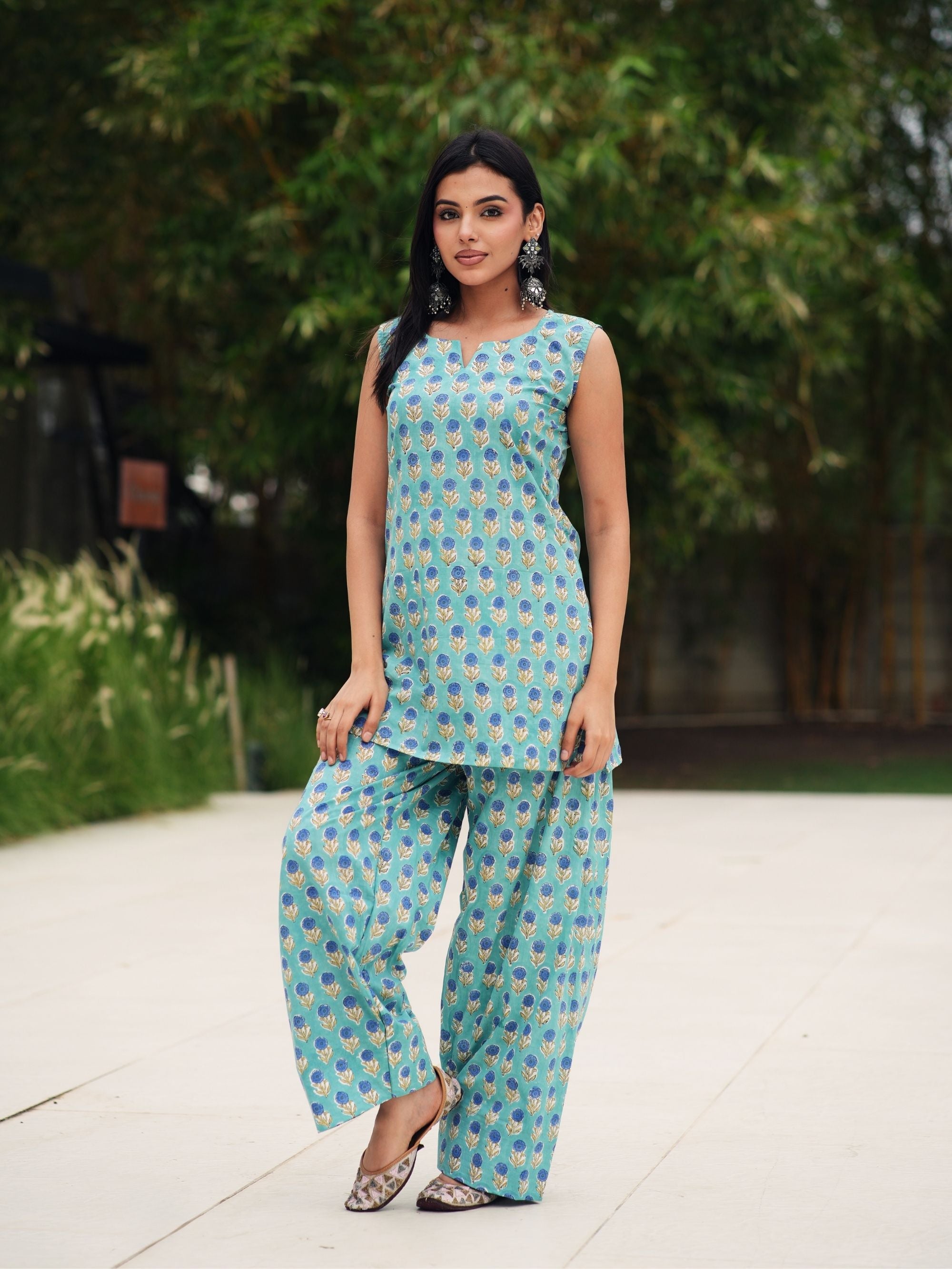 Rukhsar Sleeveless Blue & Green Cotton Farshi Set for Women