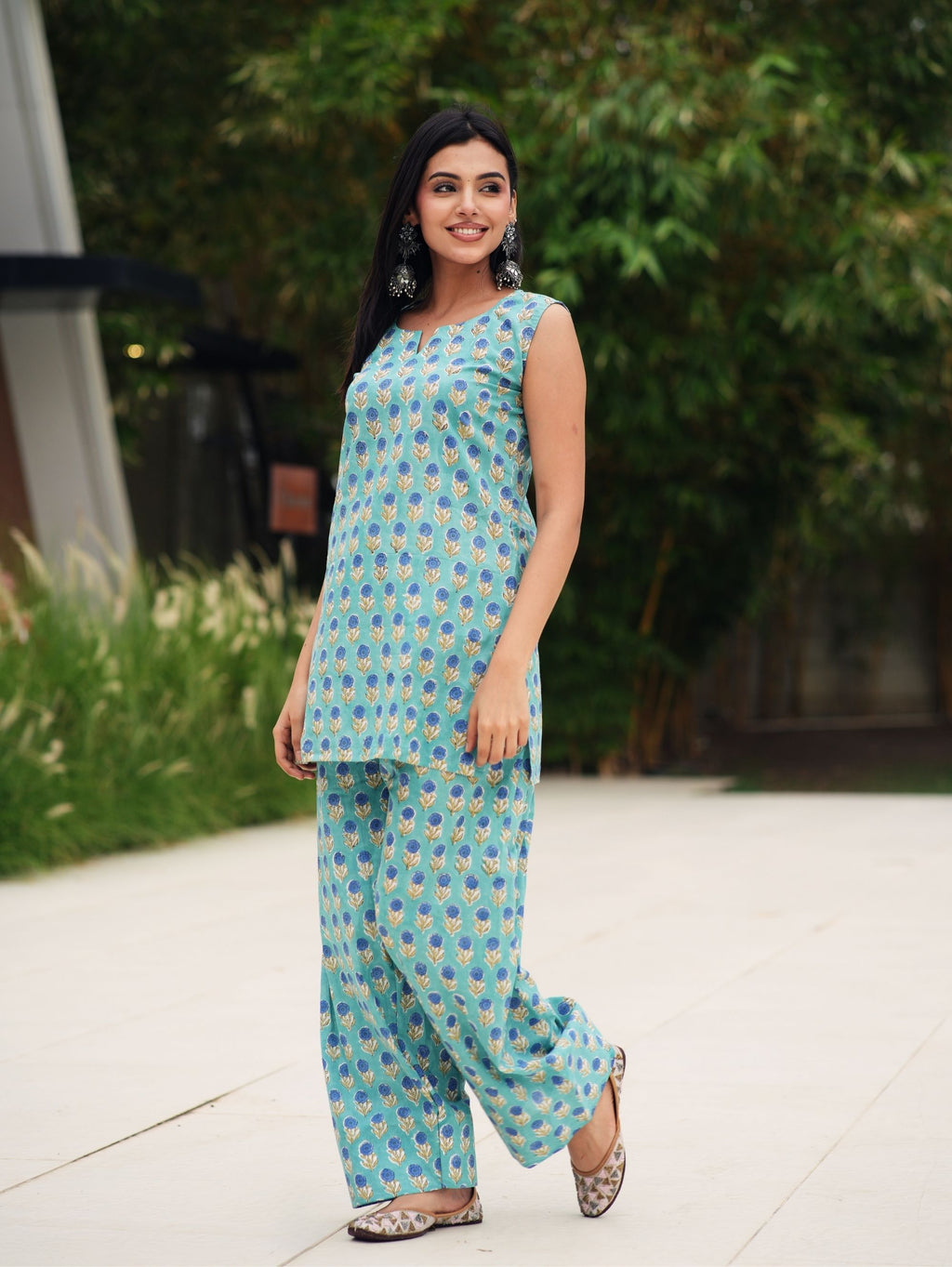 Rukhsar Sleeveless Blue & Green Cotton Farshi Set for Women