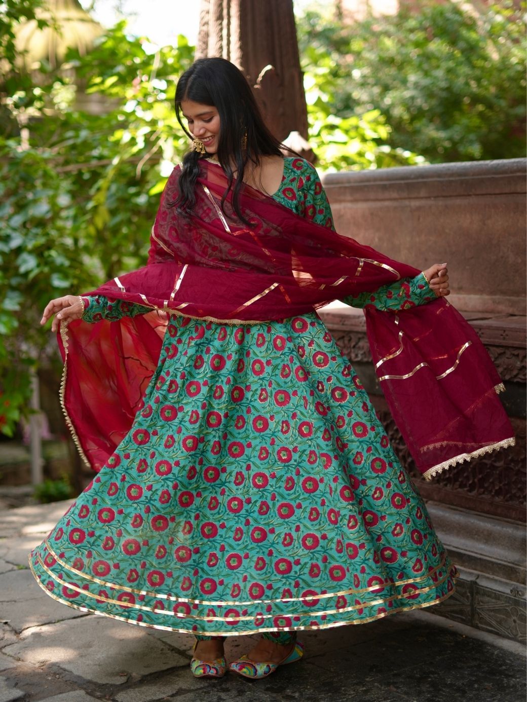 Naaz Green Set