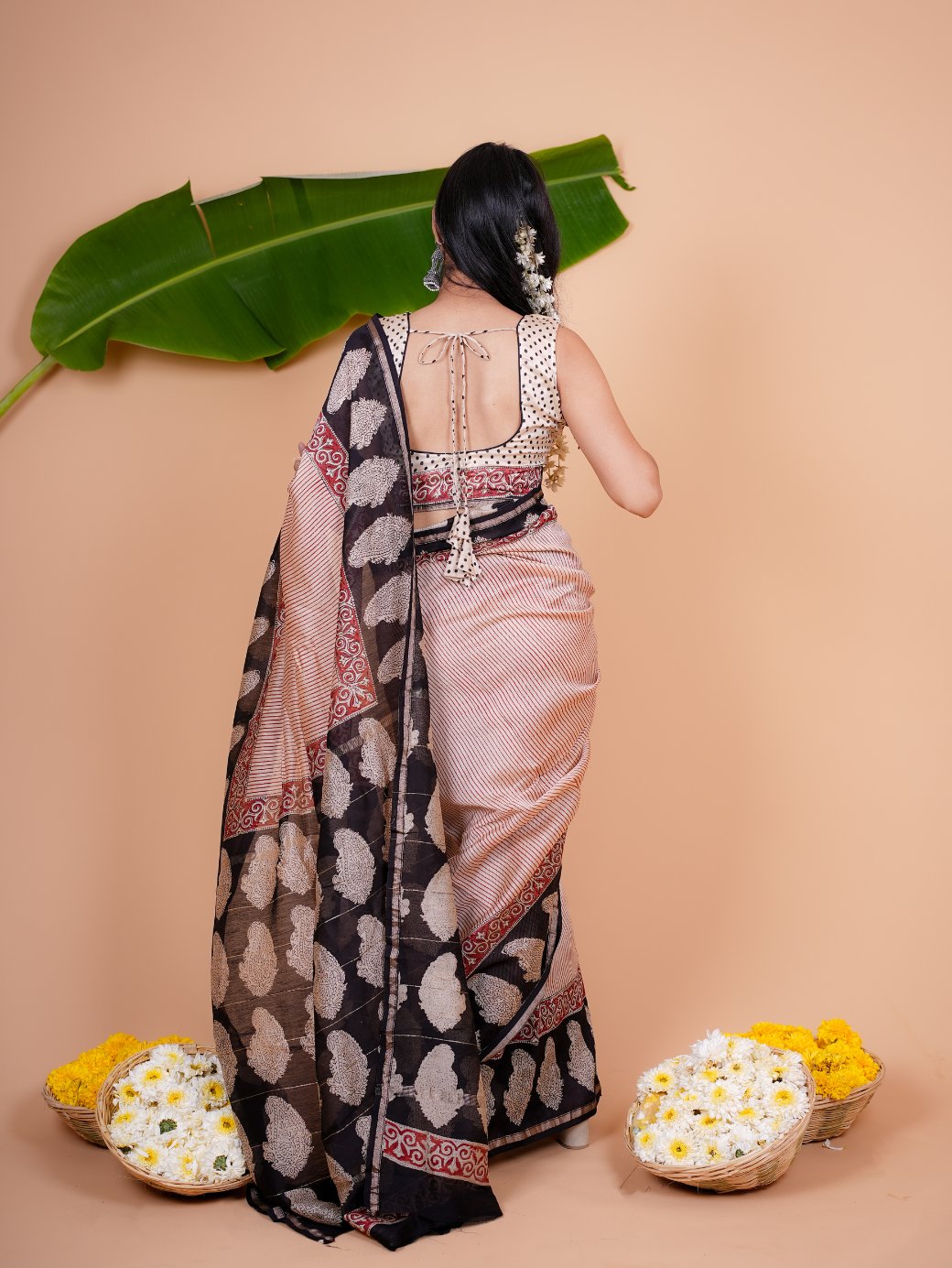 Vaidehi Rust Red and Black Chanderi Saree