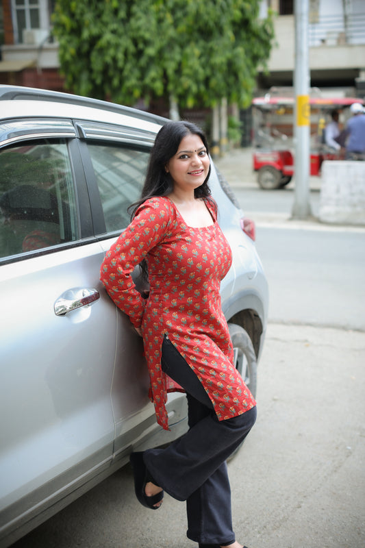 Mehru Square Neck Corset Kurti