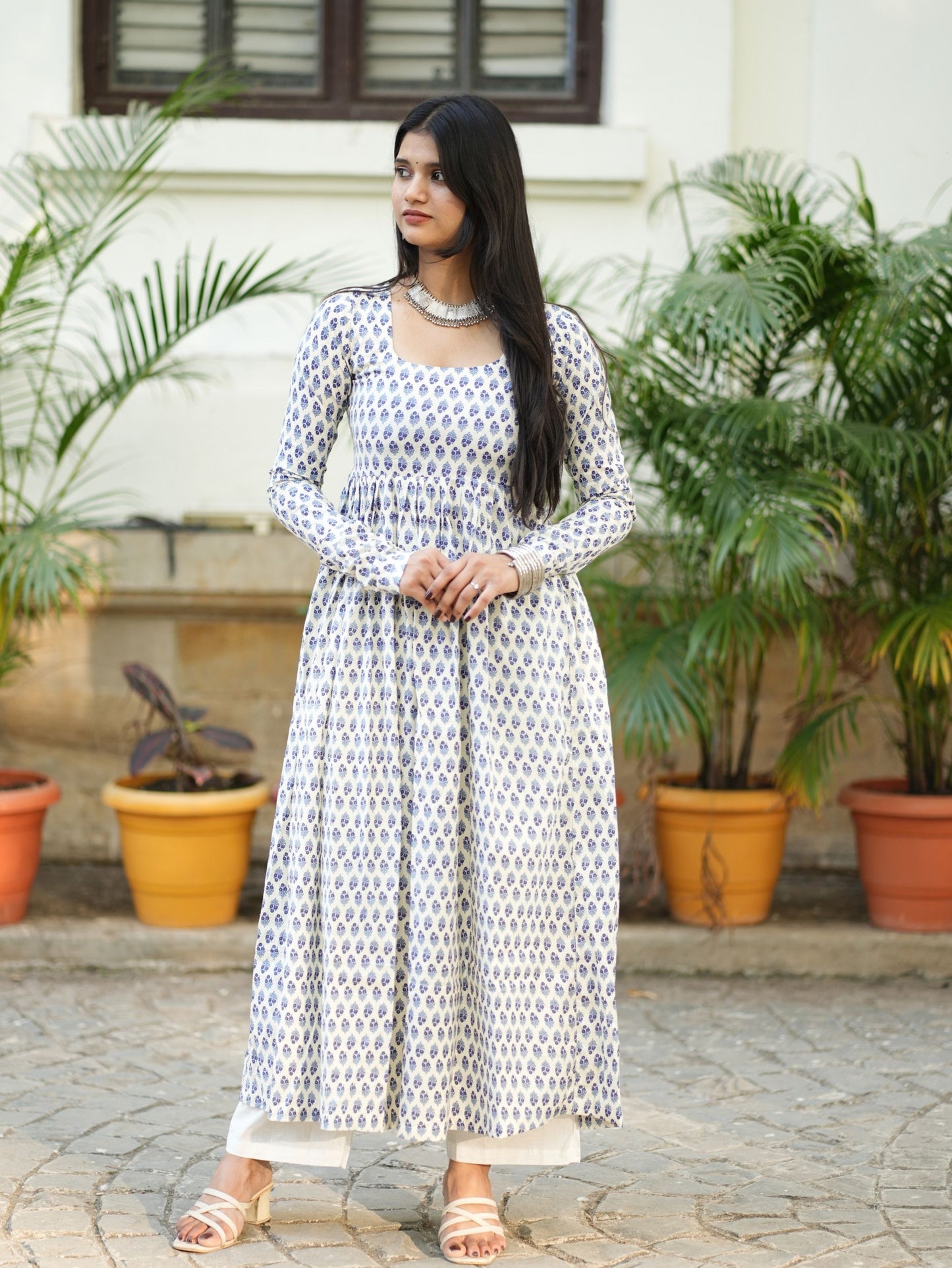 Aradhya White Blue Printed Cotton Kameez with Full Sleeves