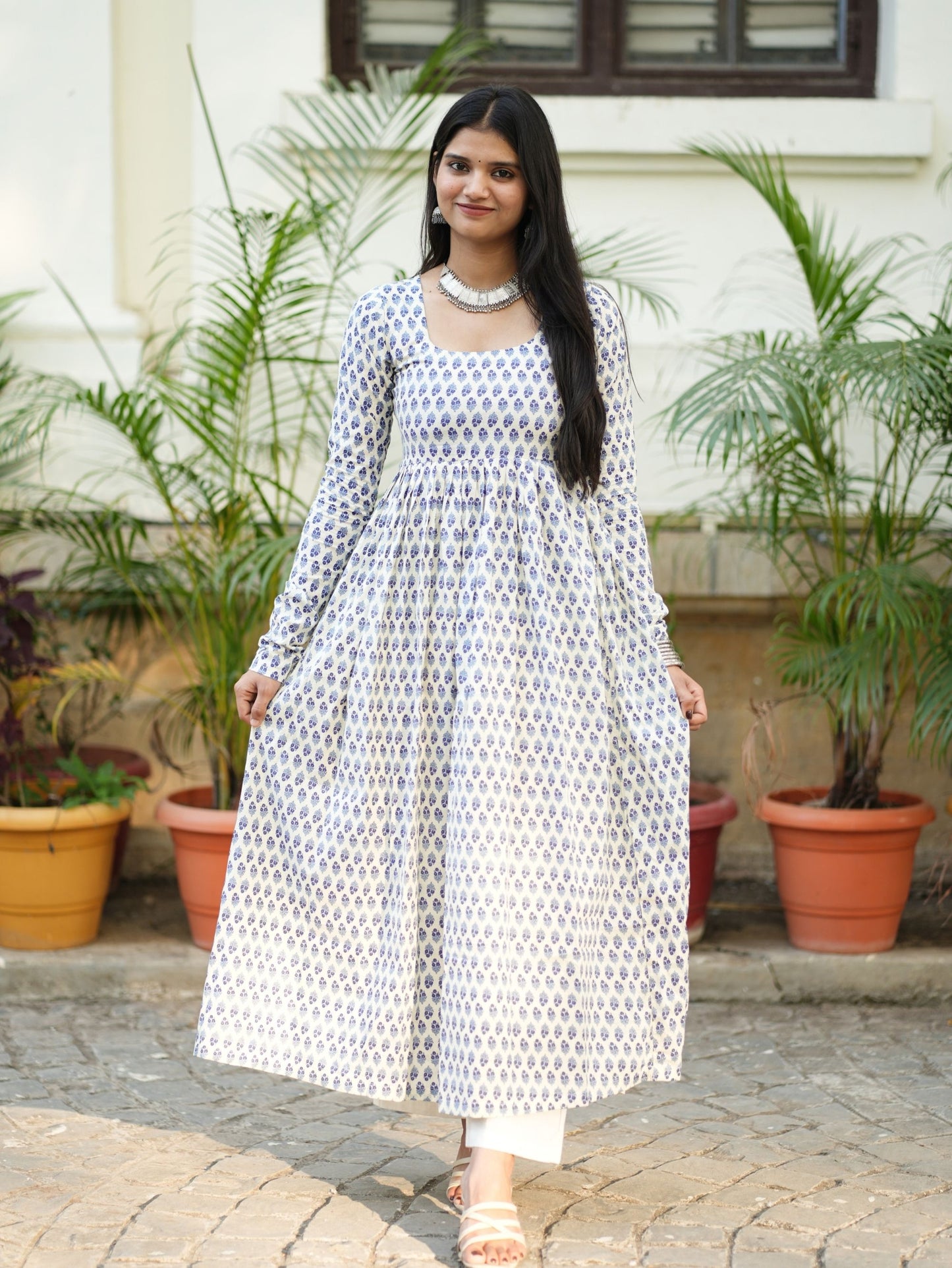 Aradhya White Blue Printed Cotton Kameez with Full Sleeves