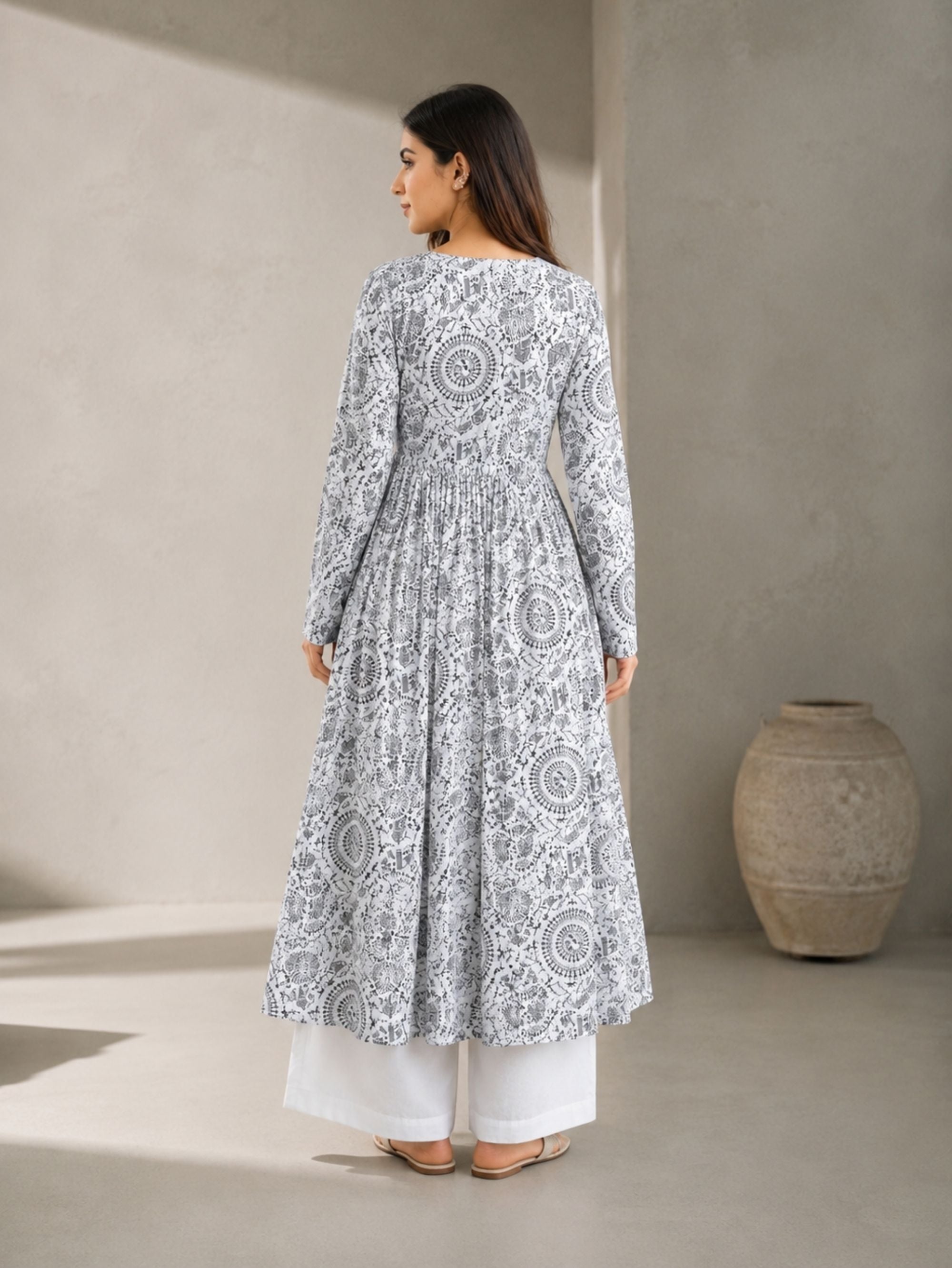 Amili kameez
