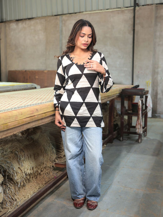 Adaa Short Kurti