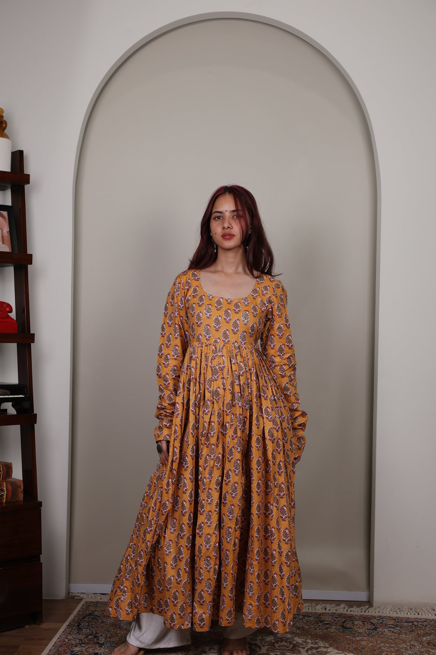 Kesariya Ghera Kameez