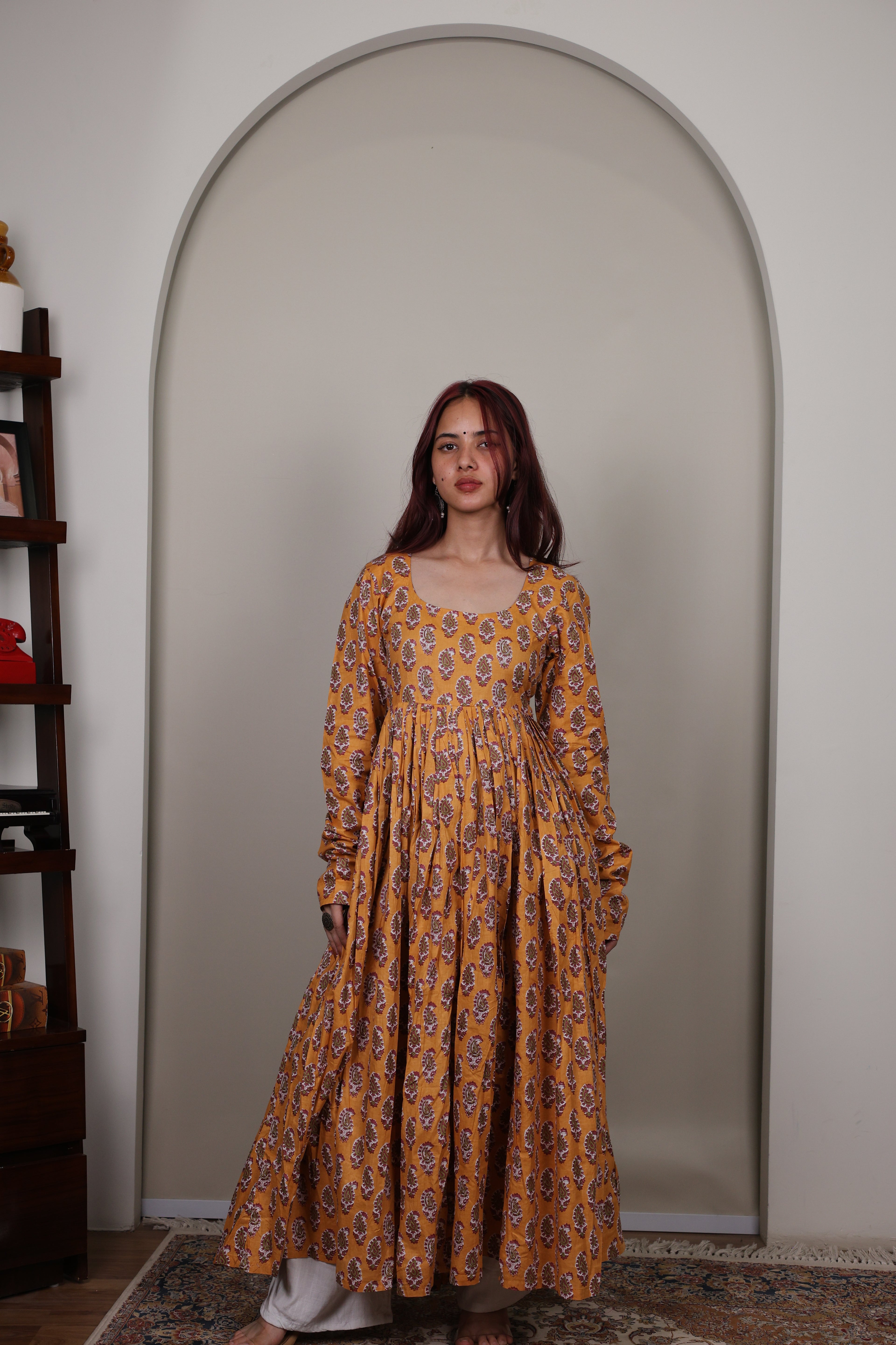 Kesariya Ghera Kameez