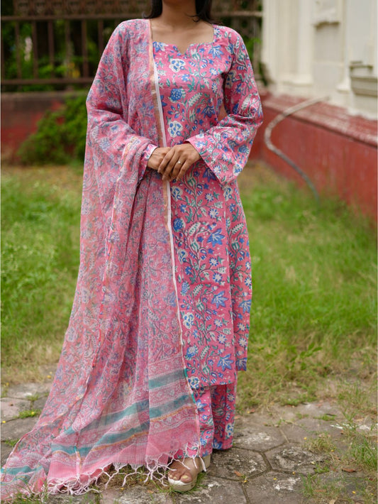 Afra Kurta Set