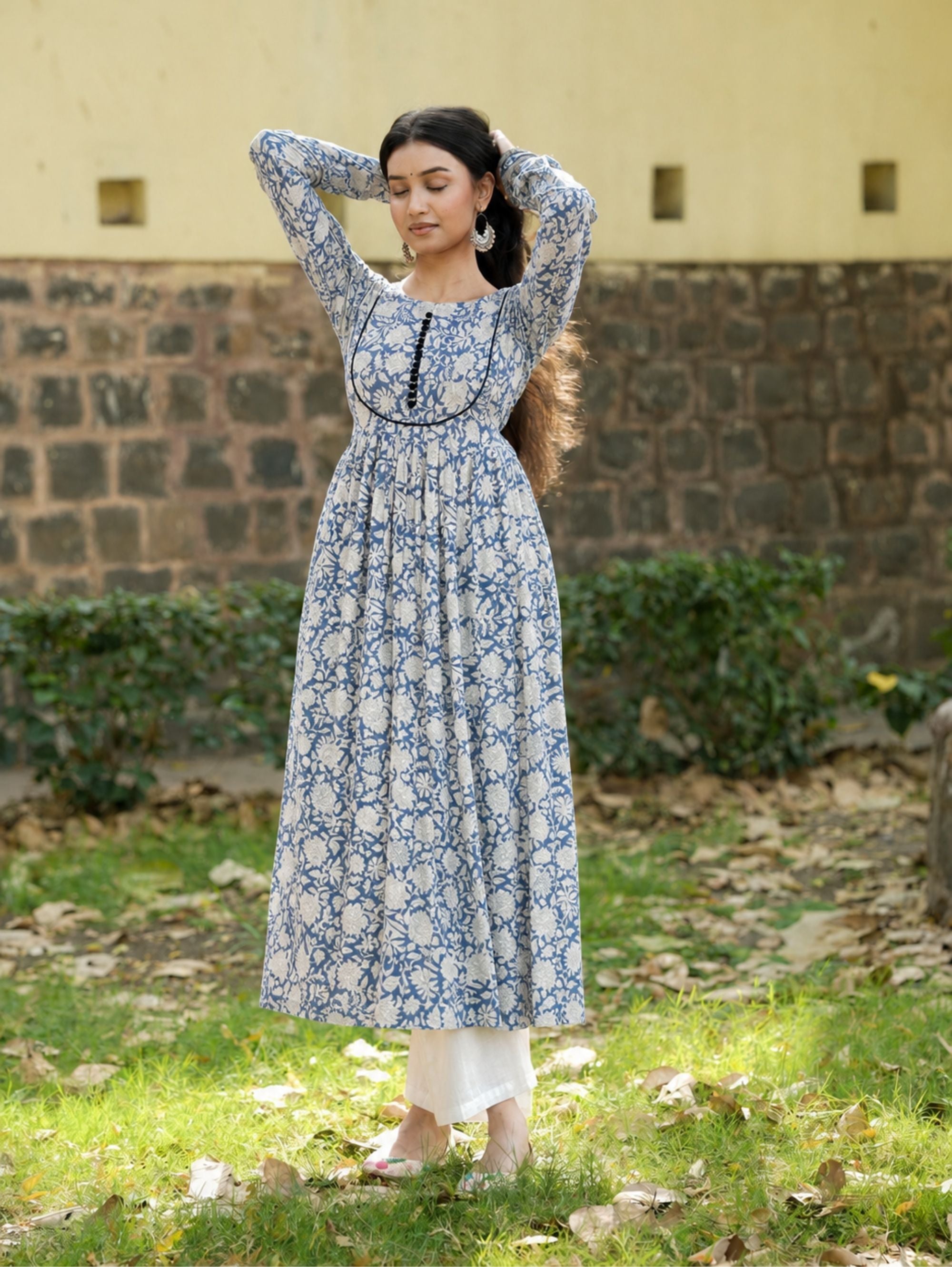 Abhirah kameez