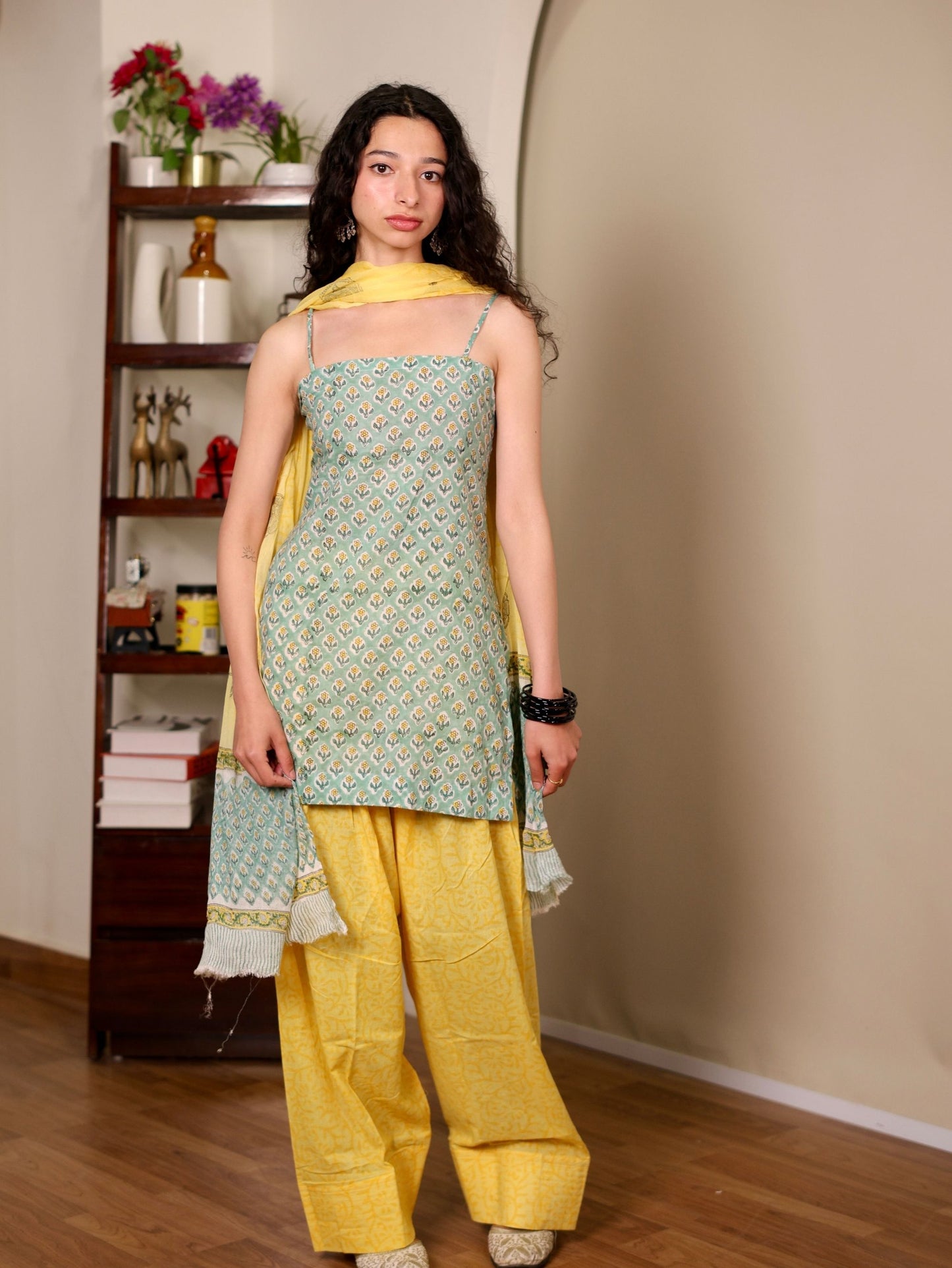 Shakira Cotton Suit Set with Farshi Salwar & Cotton Dupatta
