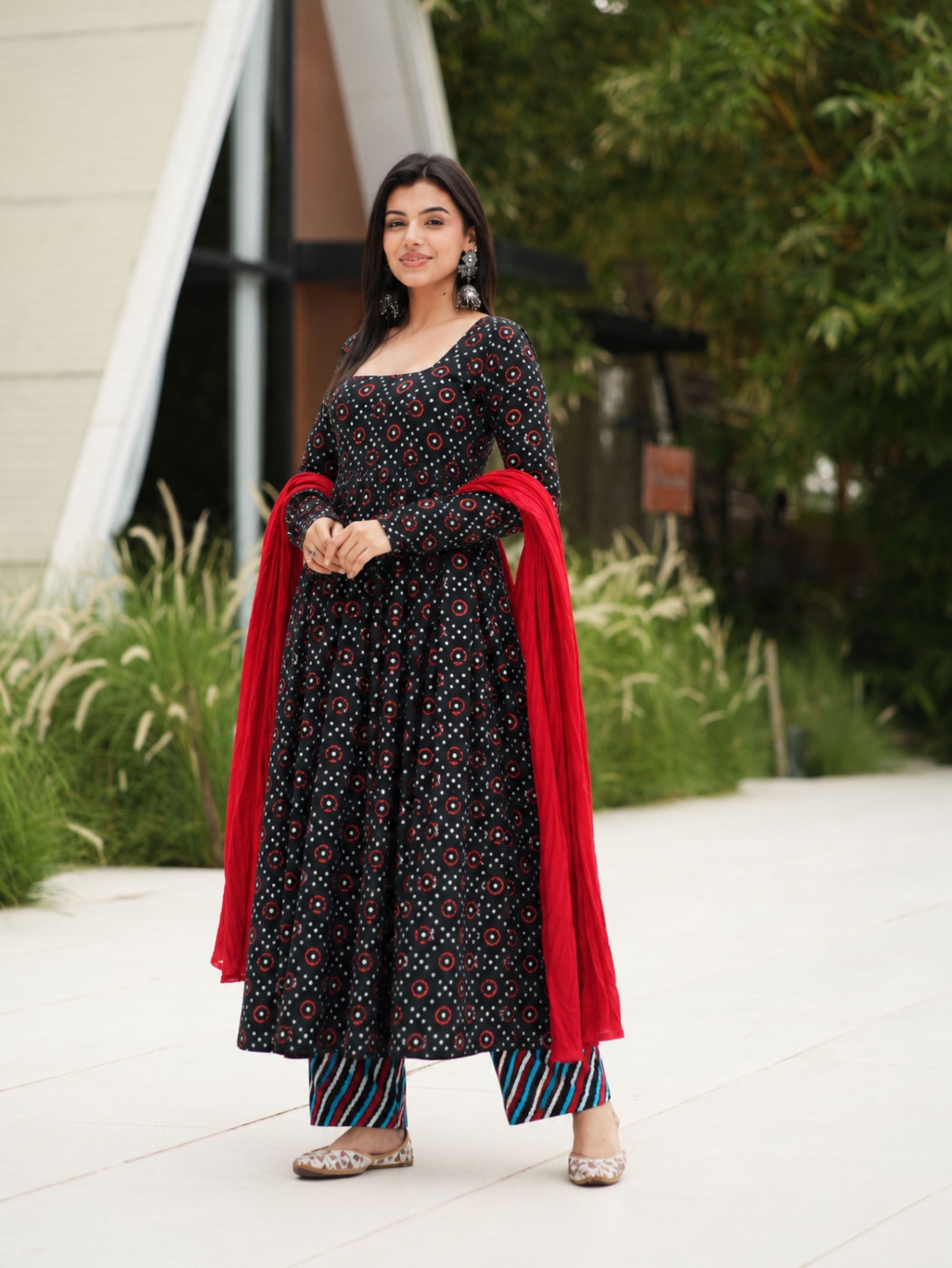 Black Savni Set