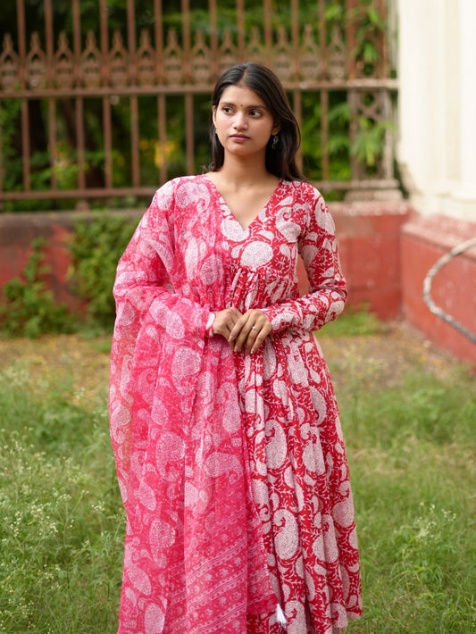 Aaina set (with extra ghera)
