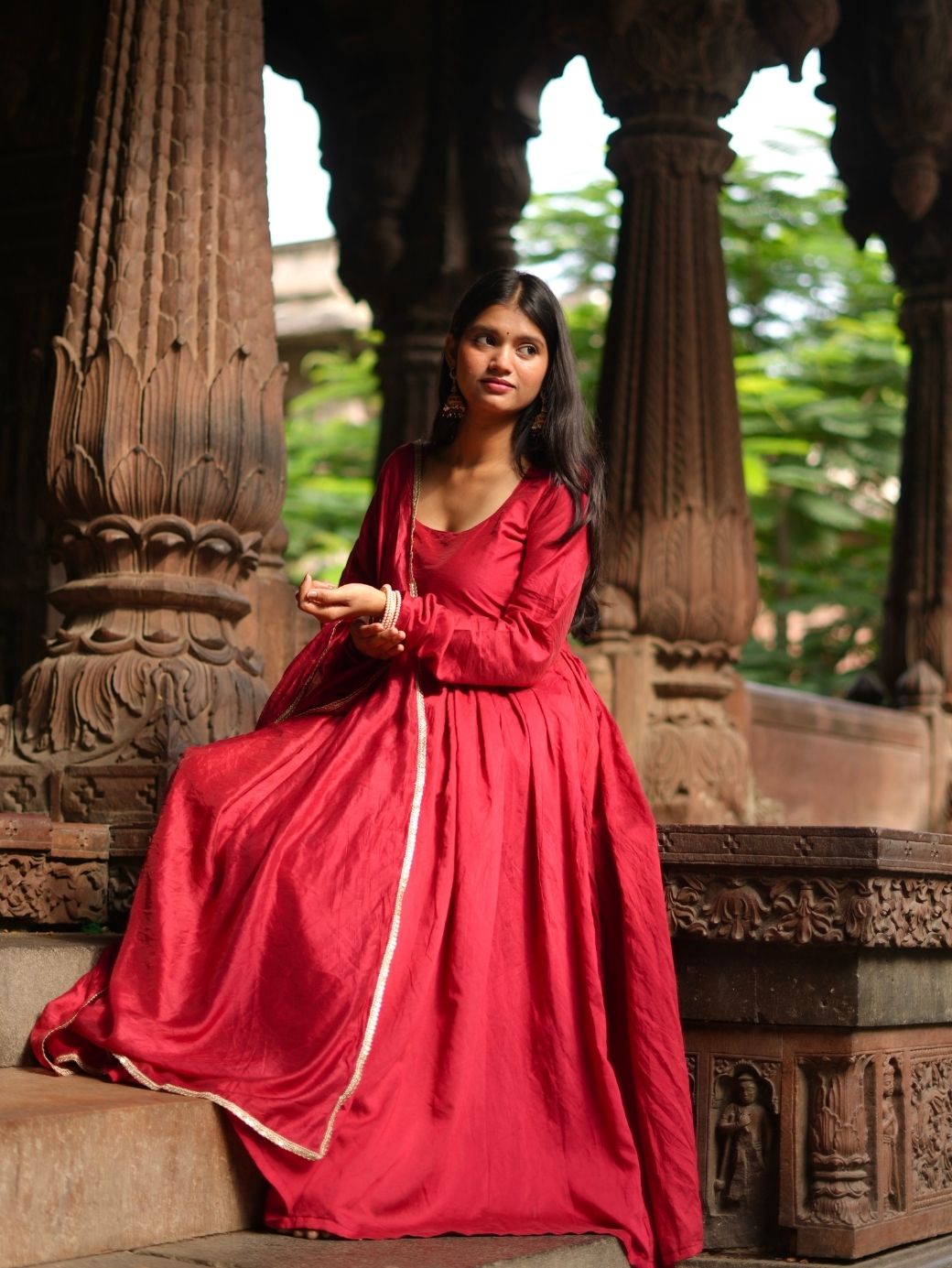 Roohani Red Set