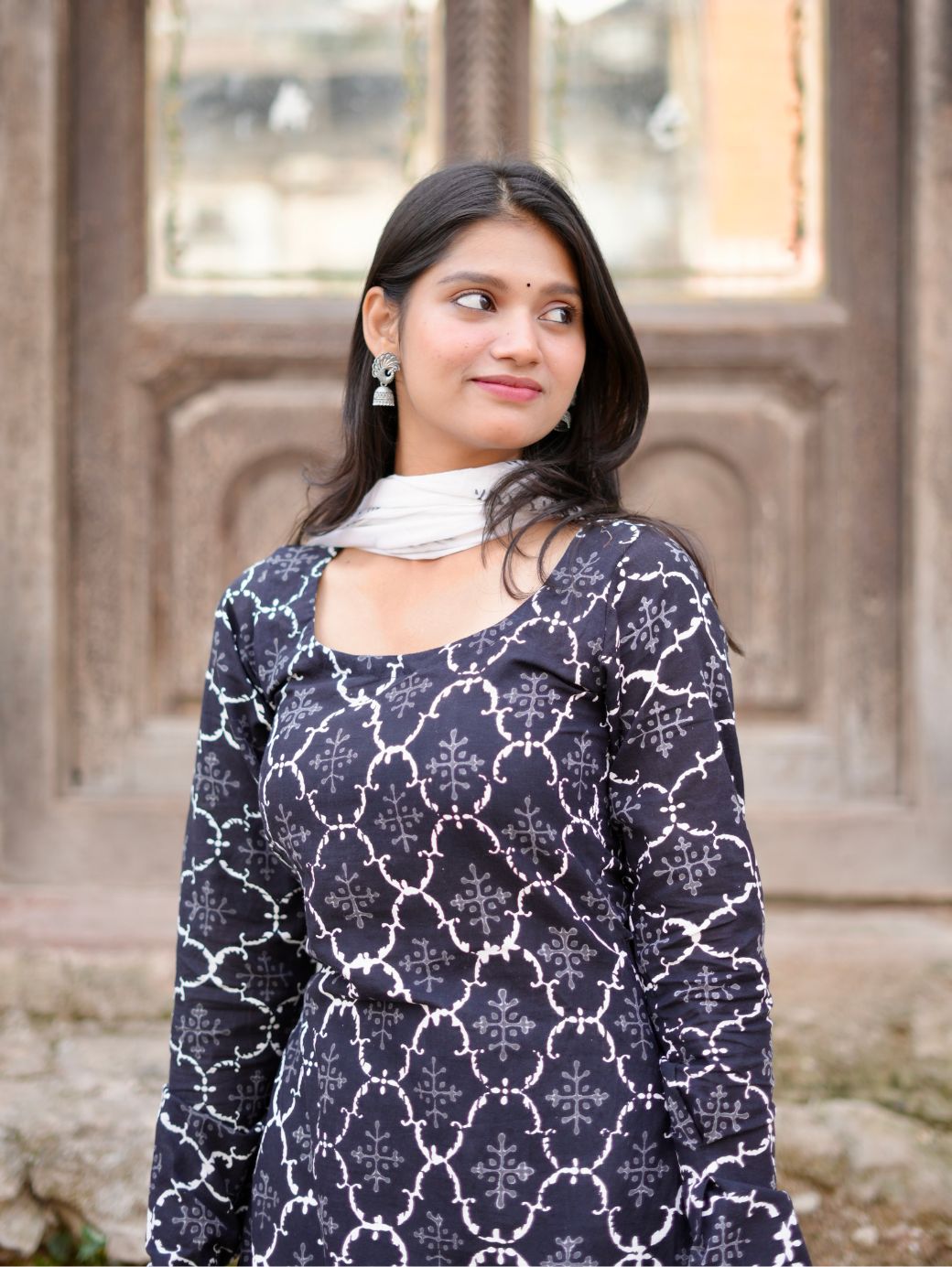 Noir Elegance Kurta Set