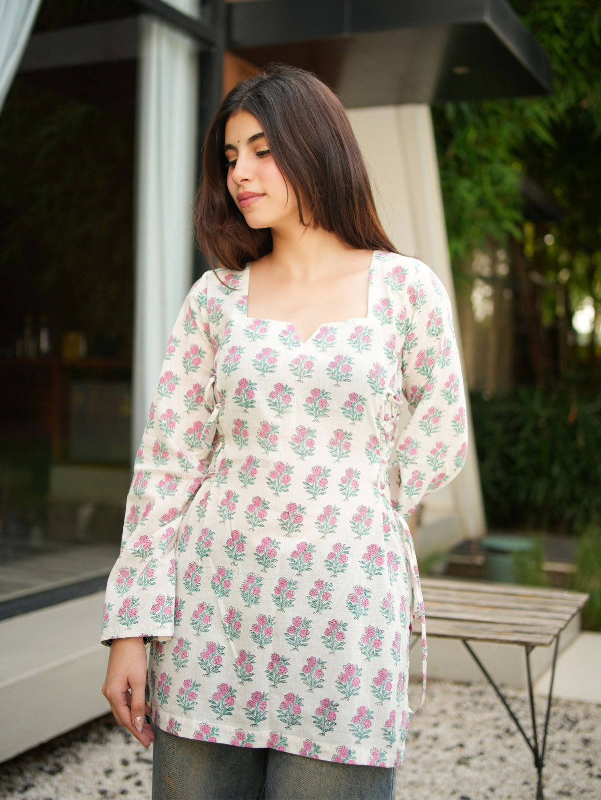 Siddhi White & Pink Short Kurti