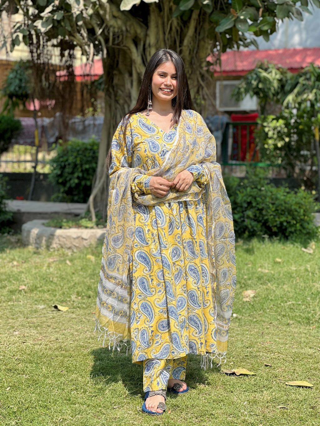 Yellow Paisley Anarkali Set( Kota doriya)