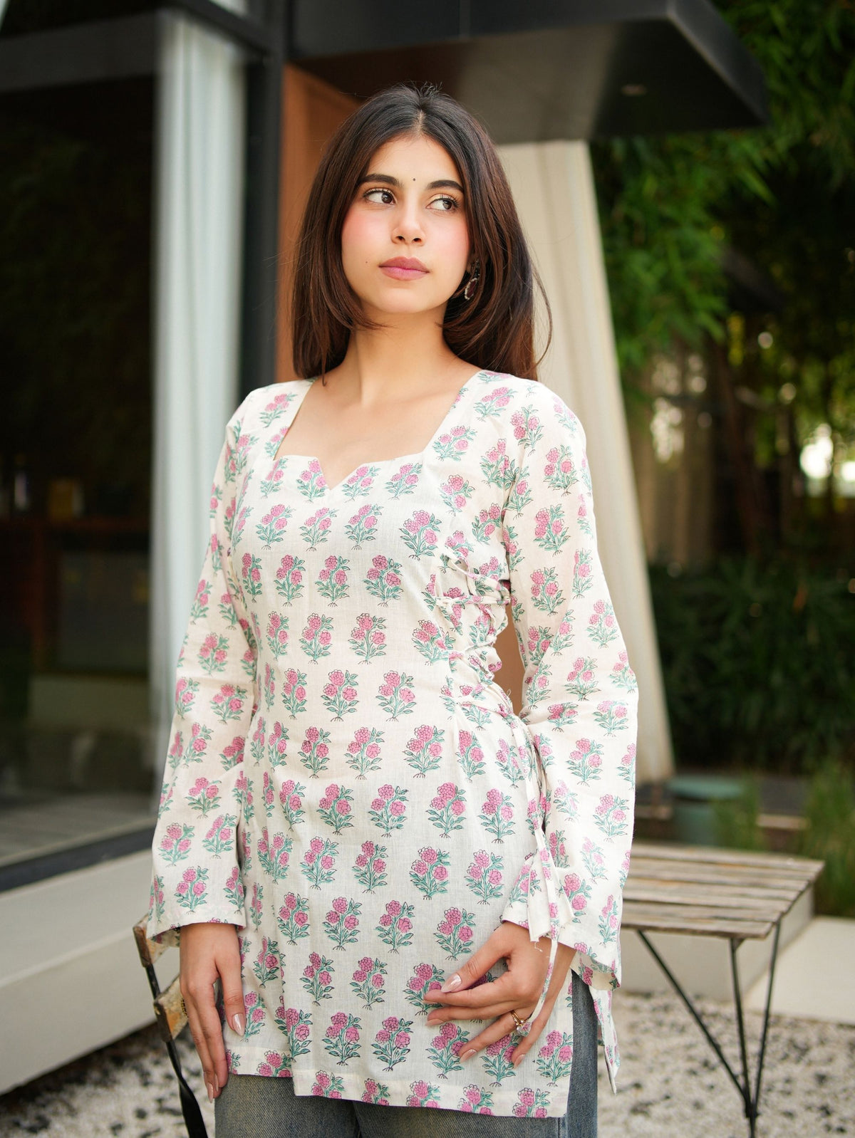 Siddhi White & Pink Short Kurti