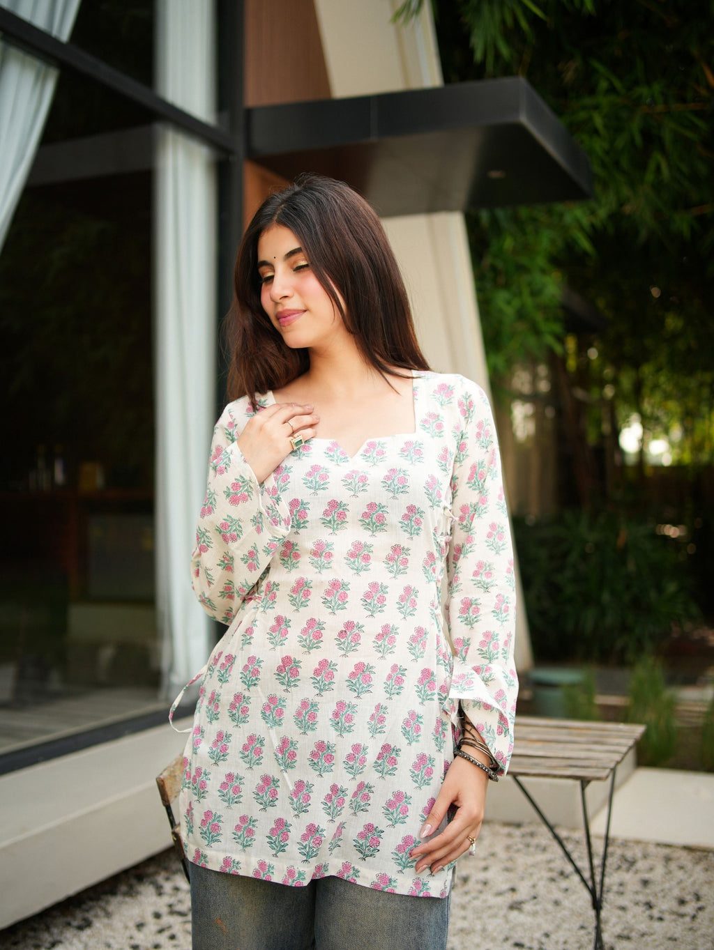 Siddhi White & Pink Short Kurti