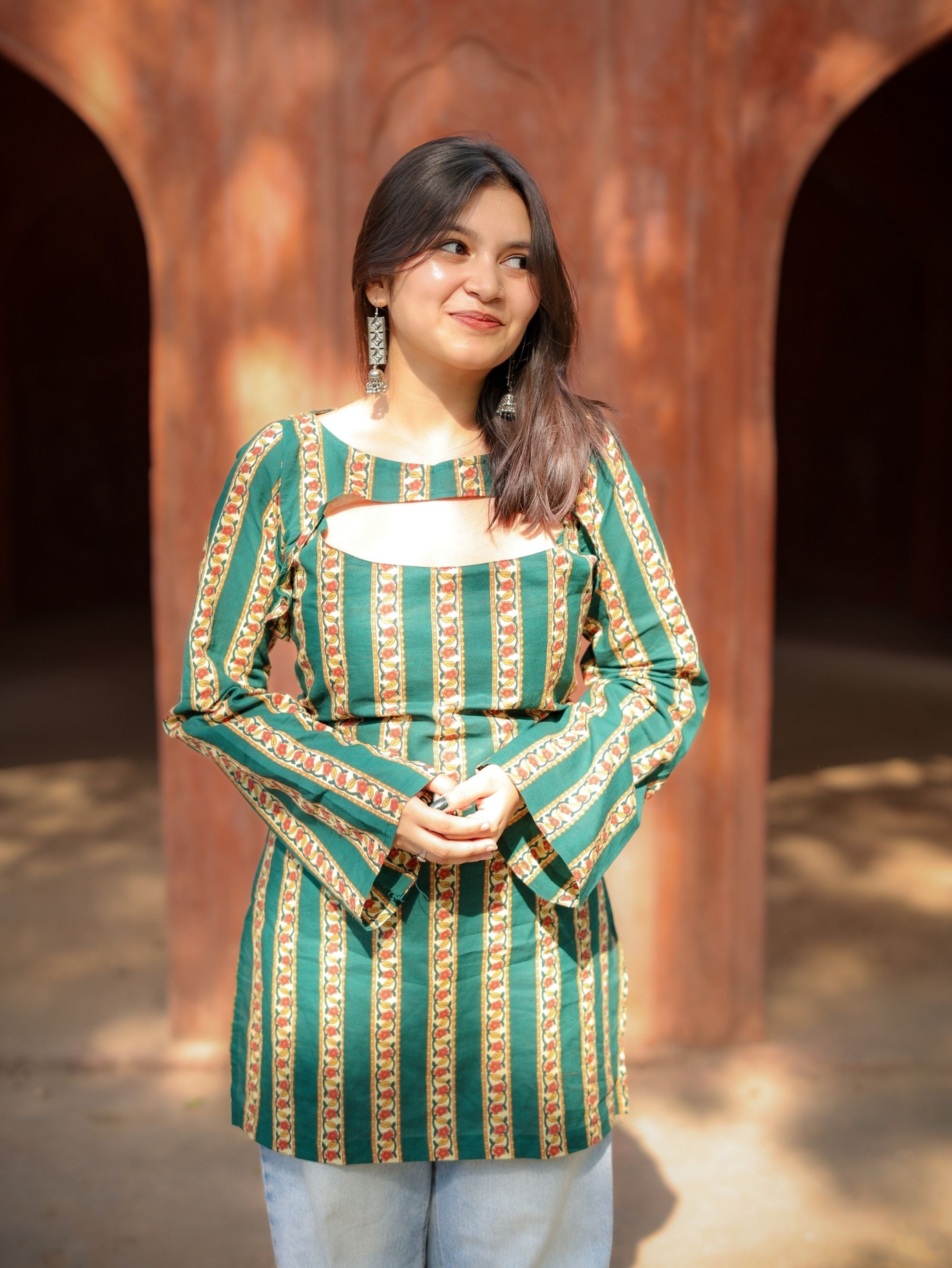 Mintora Green Convertible Short Kurti Set for Women