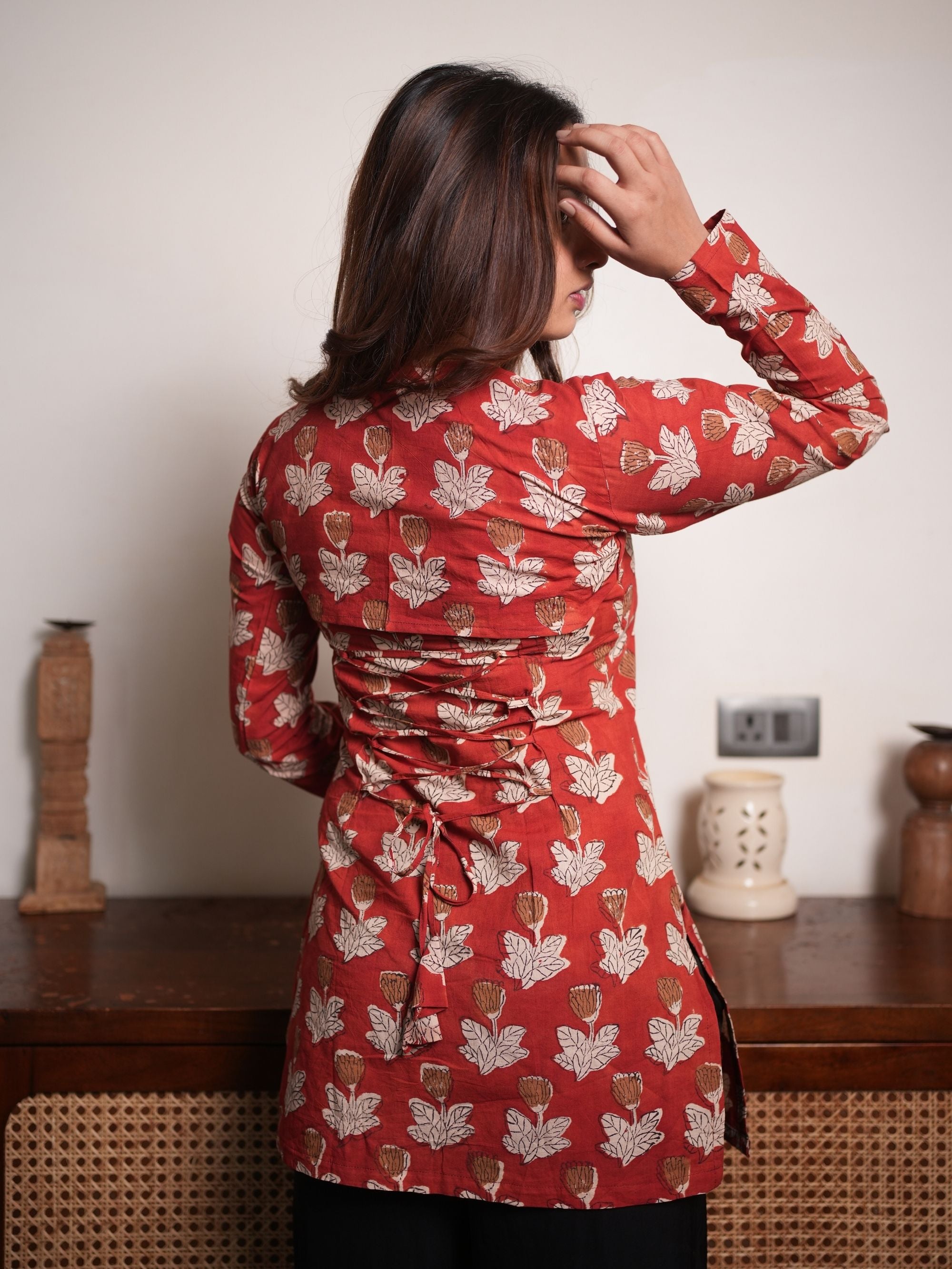 Coral Poetry Red Cotton Short Kurti with Convertible Neck