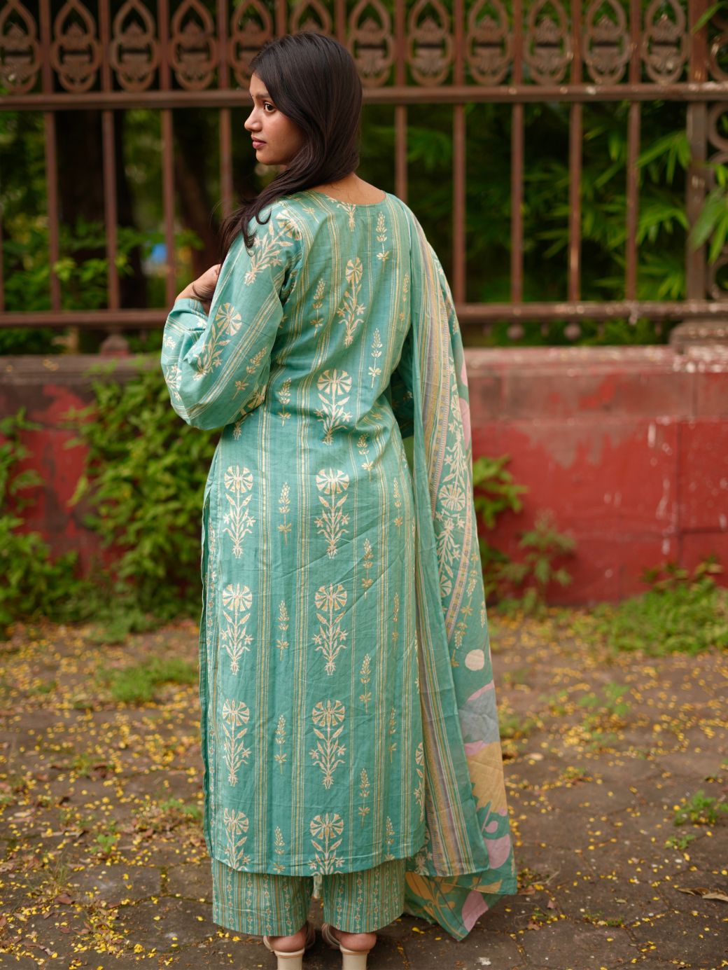 Avni Seafoam Floral Cotton Kurta Set