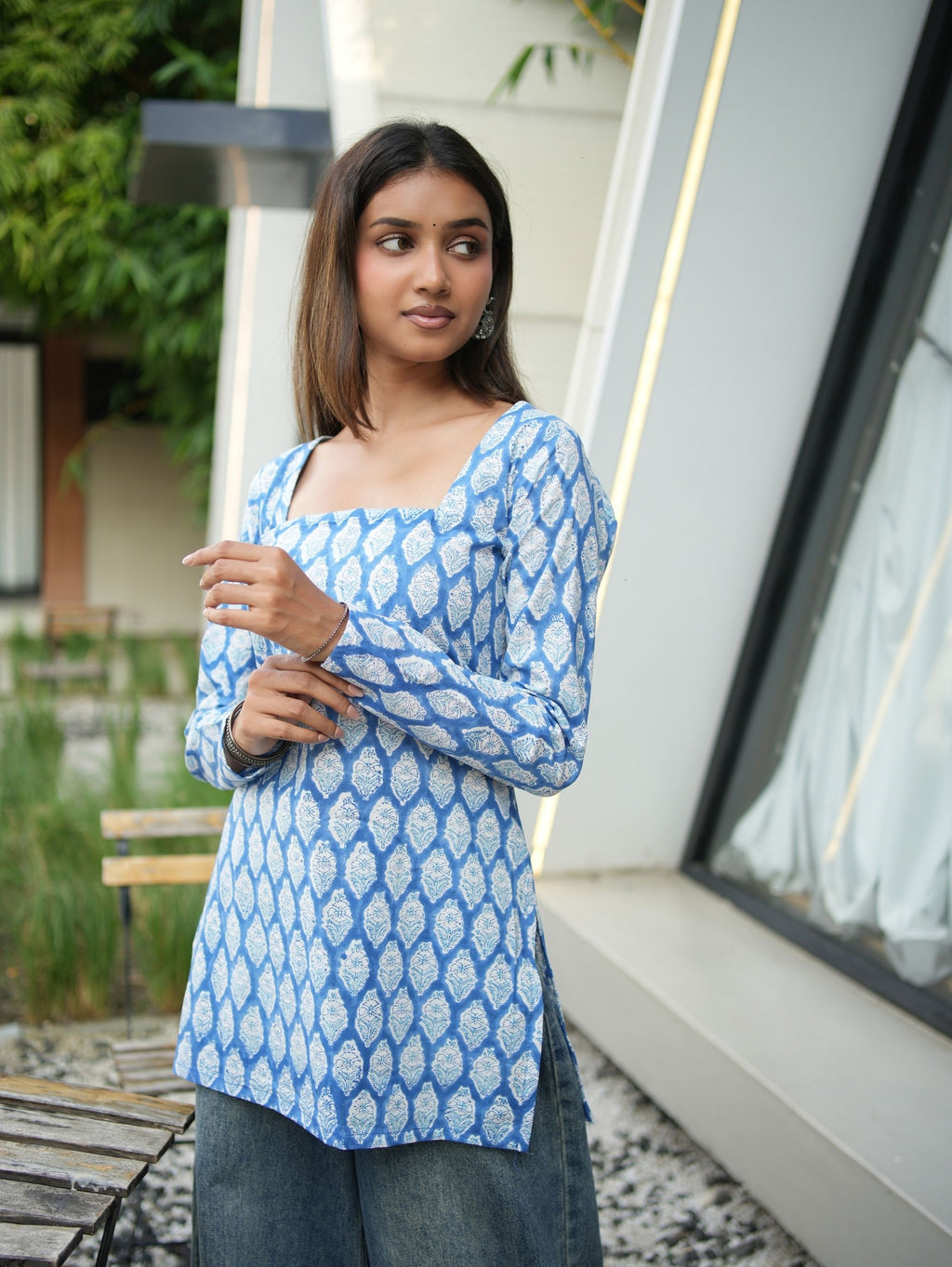Phulki Blue Printed Short Kurti