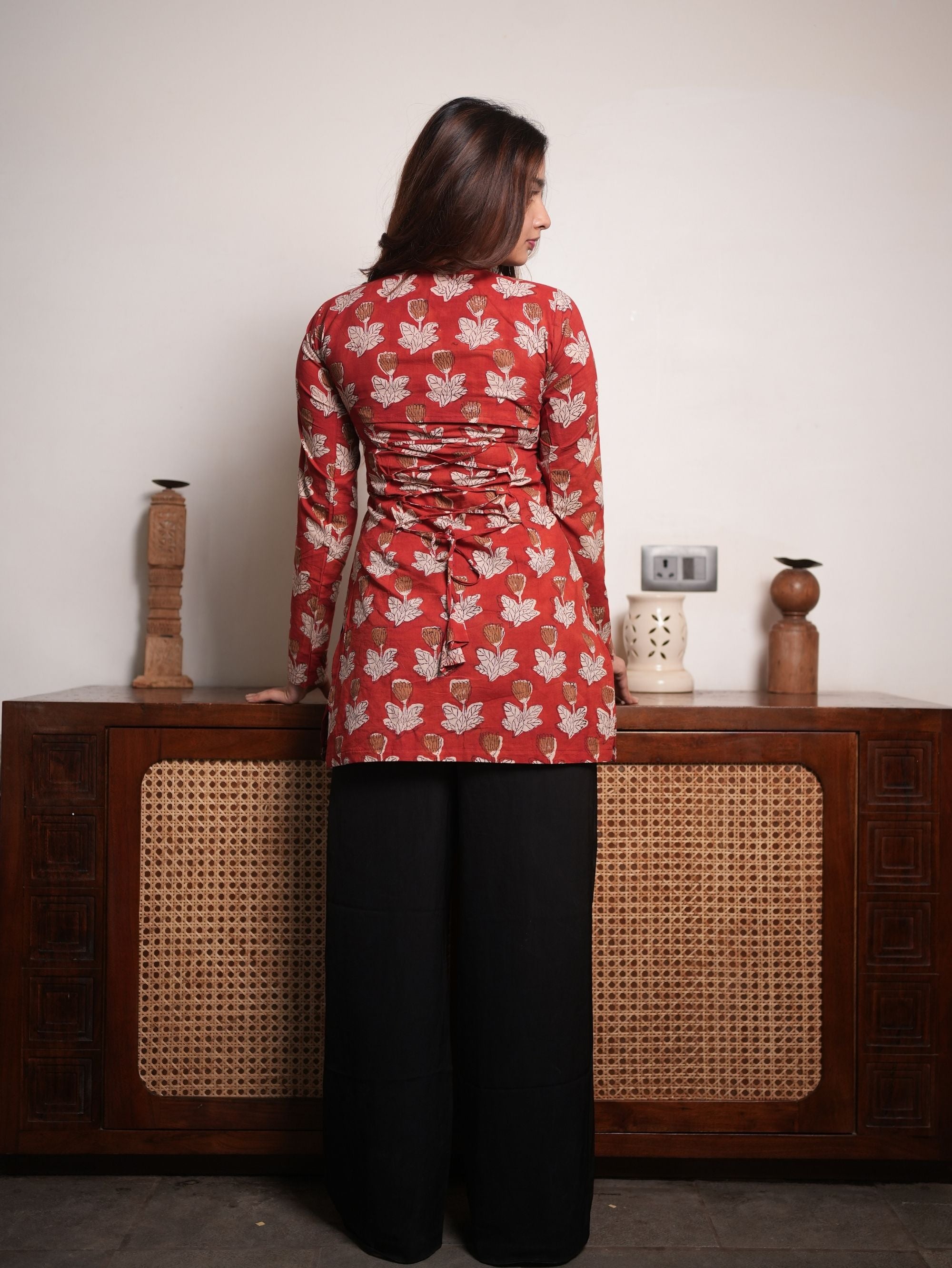 Coral Poetry Red Cotton Short Kurti with Convertible Neck