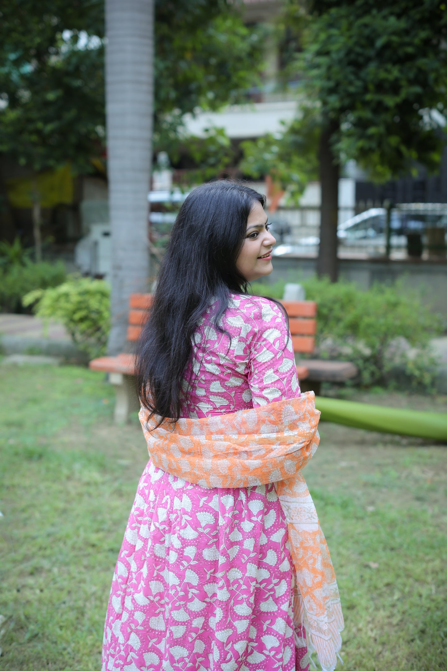 Kesar gulabi three piece set
