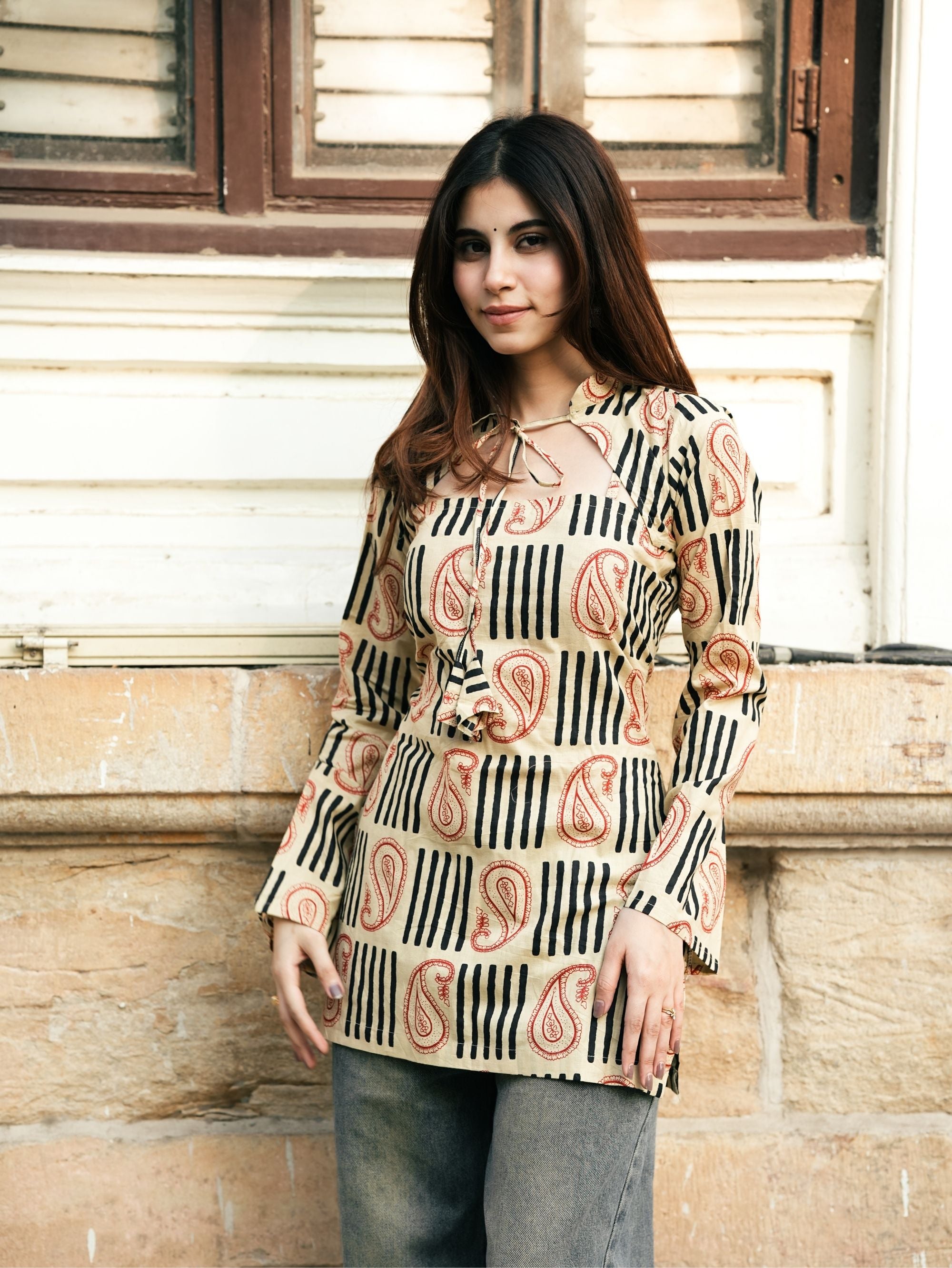 Kashti Beige Convertible Cotton Short Kurti Set